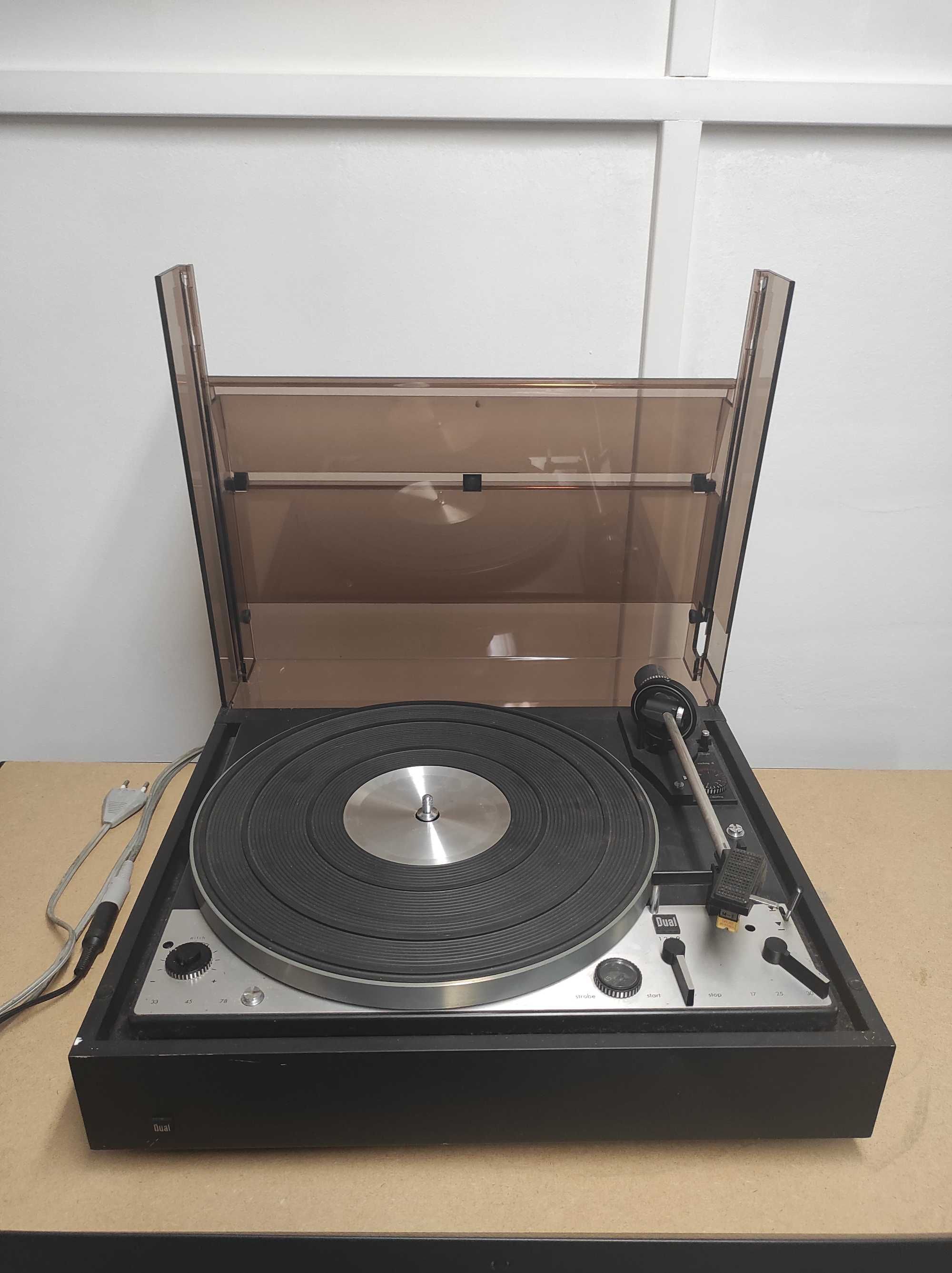 Gramofon Dual 1229