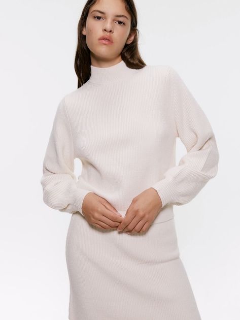 Светр вʼязаний ZARA