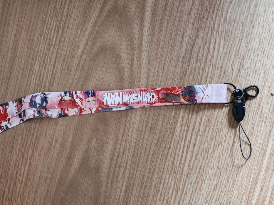 Chainsaw Man, Sacola