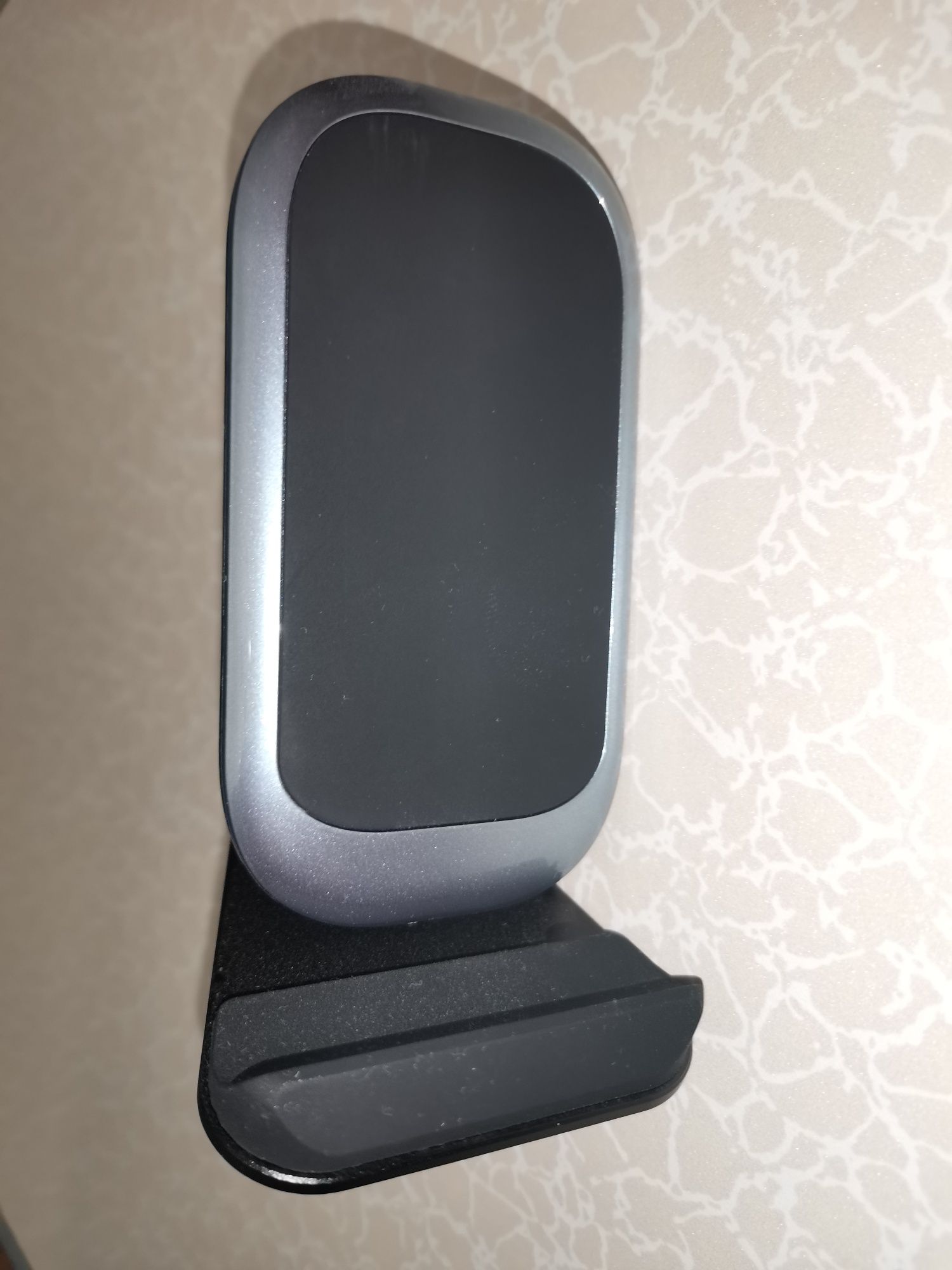 Беспроводная зарядка ColorWay Wireless Stand Blue., чит. описание