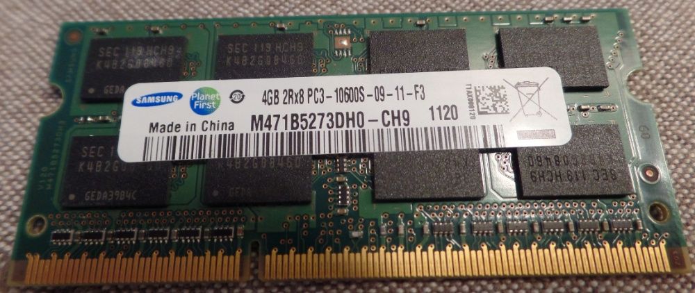 2 und Memórias Ram 4Gb PC3-10600-S (930)