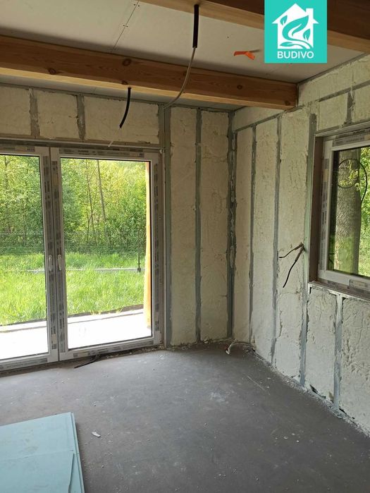 Izolacja pianą PUR i celulozą – ocieplenie poddasza, dachu, stropu