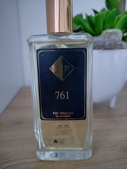 Perfuma damska polecam