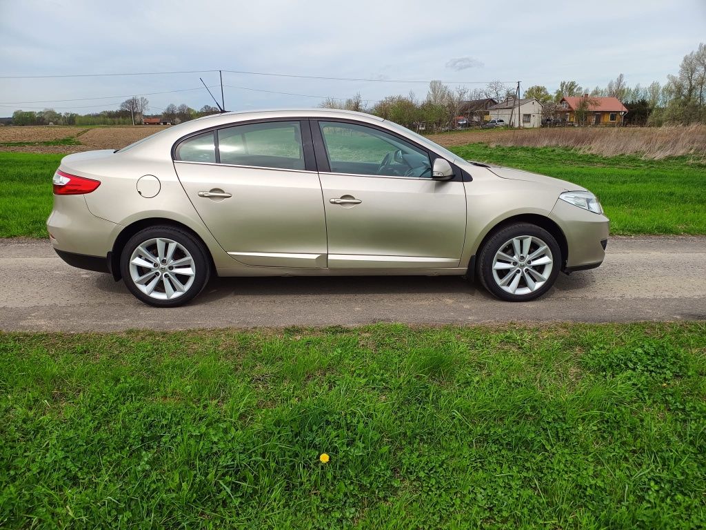 Renault Fluence 2011 1.6 gaz Krajowy