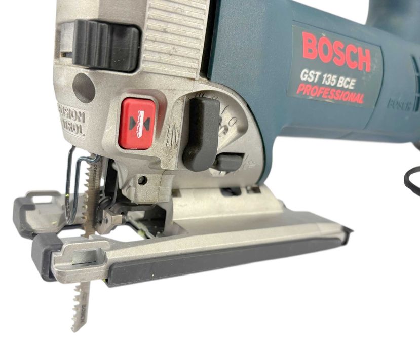 Wyrzynarka Bosch Professional  GST 135 BCE
