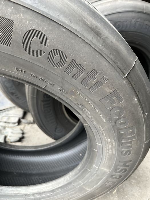 Pneus novos 315/60r22,5