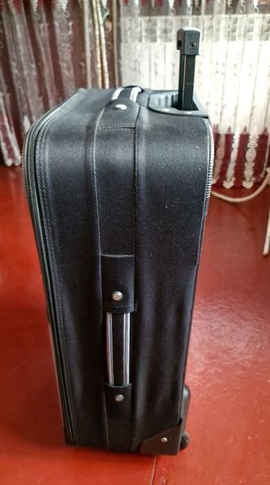 Дорожня валіза кофер чемодан 24×40×65