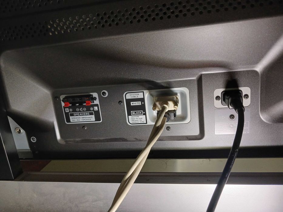 Продам телевизор Pioner