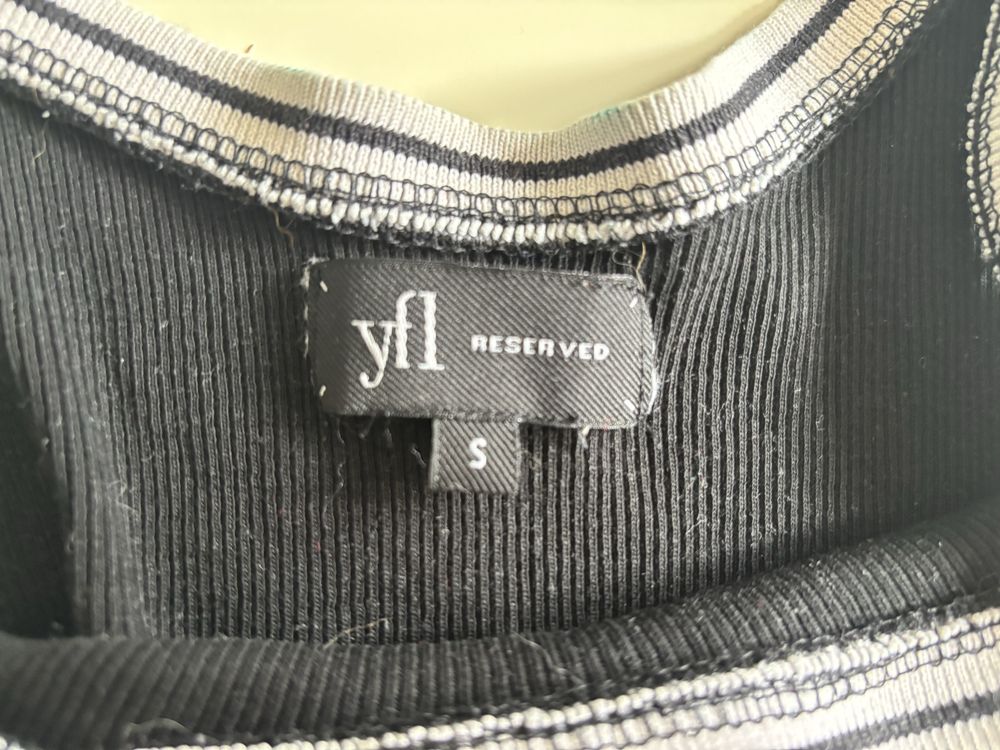 Top damski Reserved