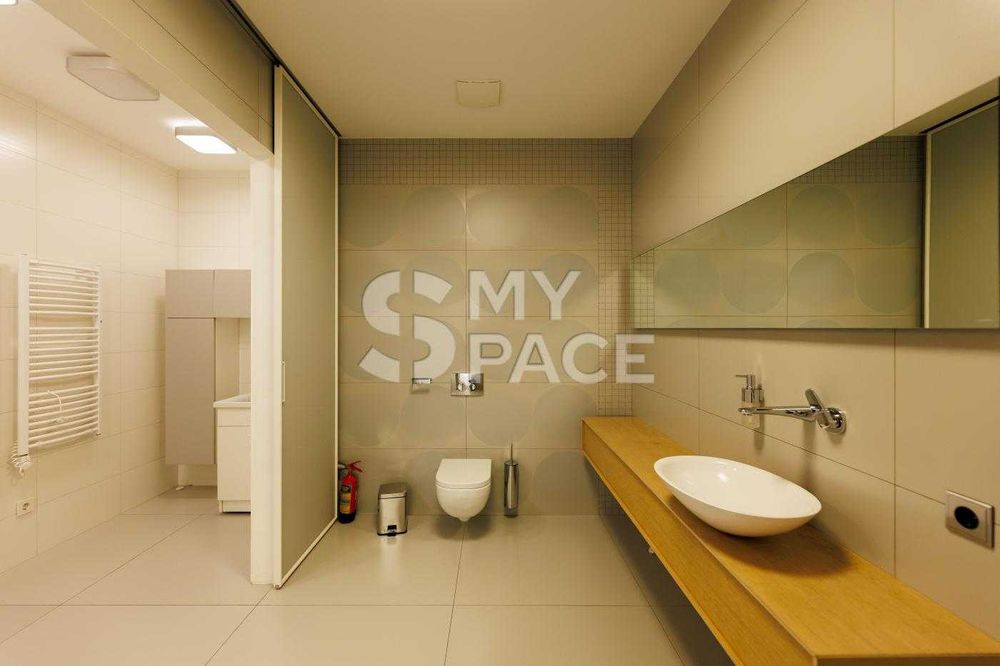 Ексклюзивна 3к. 208м2 Грушевського Липська Мазепи Центр Арсенальна