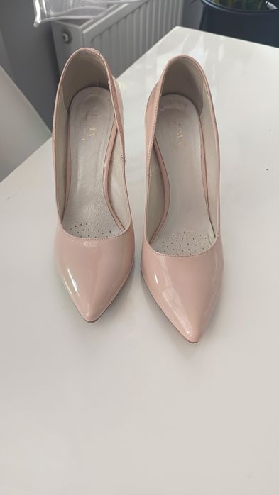 Buty Szpilki rozm 39