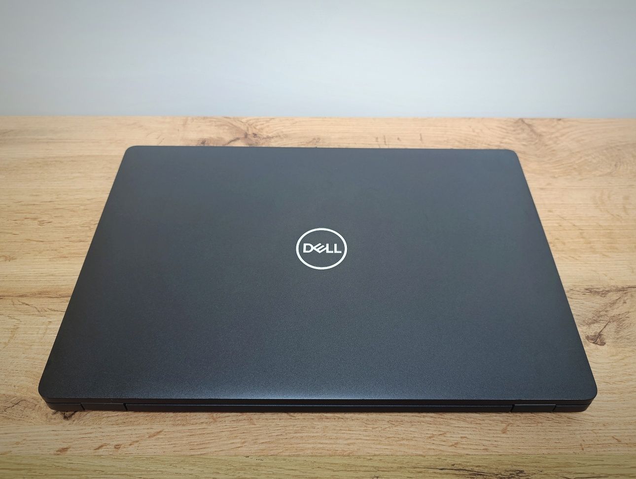 15'6 FHD Dell Latitude 5500/i5-8365U/8GB DDR4/SSD 256GB/АКБ 3 години