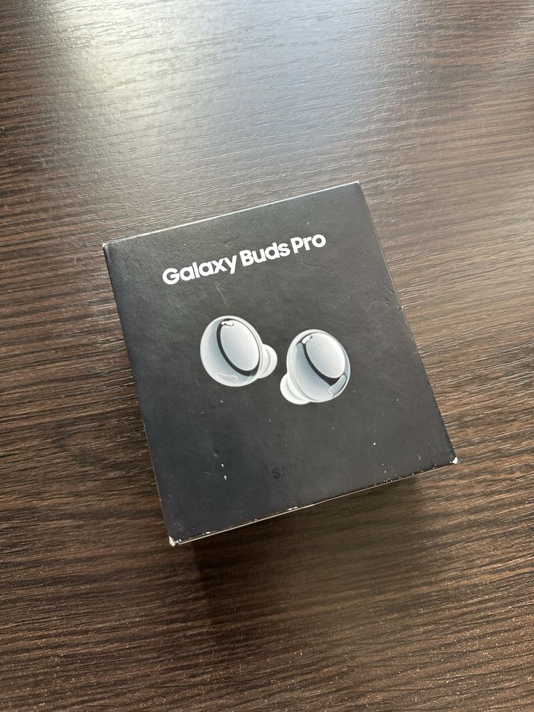 Оригінал Samsung Galaxy Buds Pro Silver + у подарунок два чохли