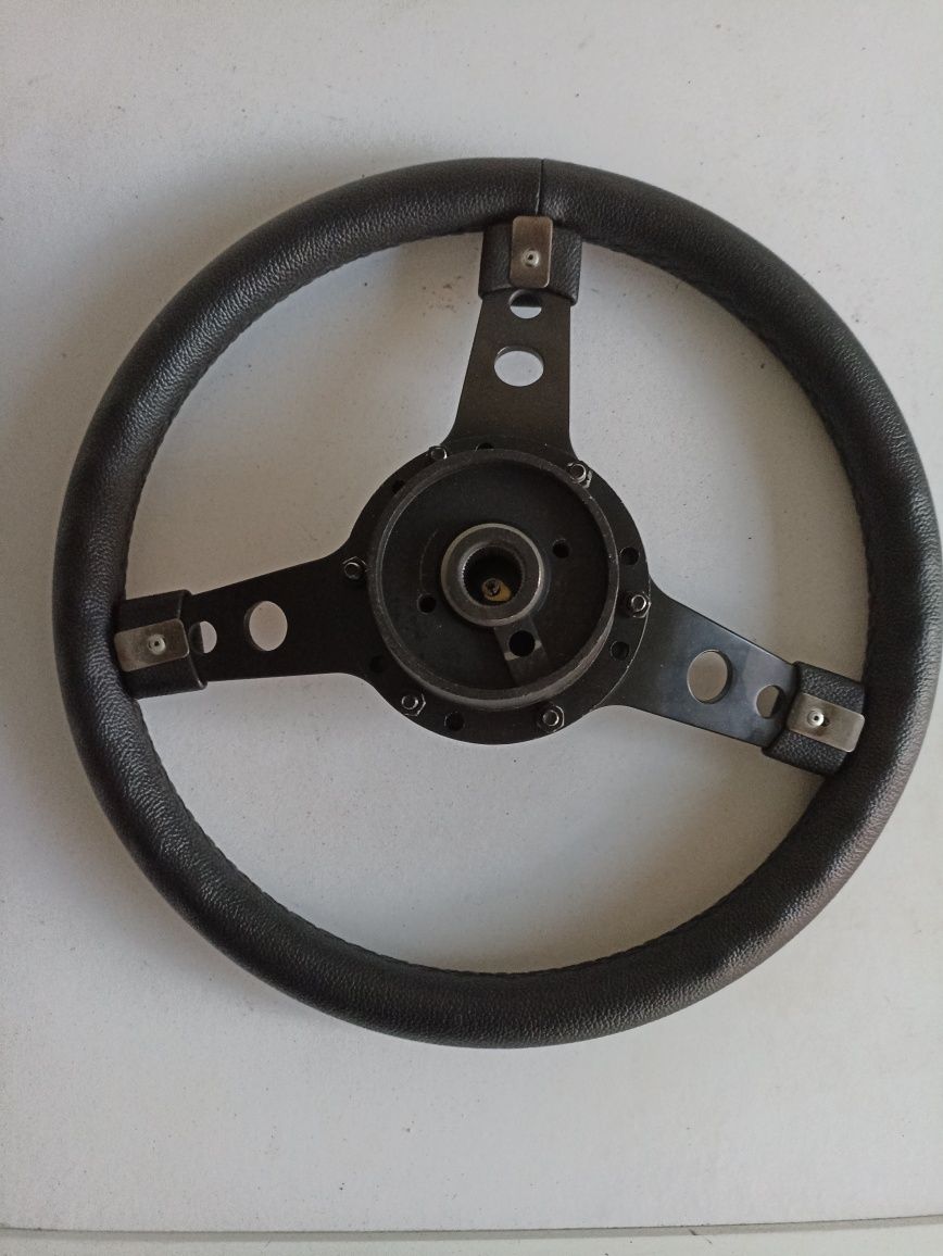 Material TT VOLANTE   Faróis