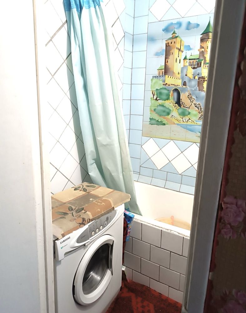 3 кімнати, Піски, вул. Автозаводська,Комунарський