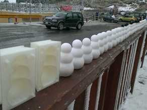 Homen de neve mini