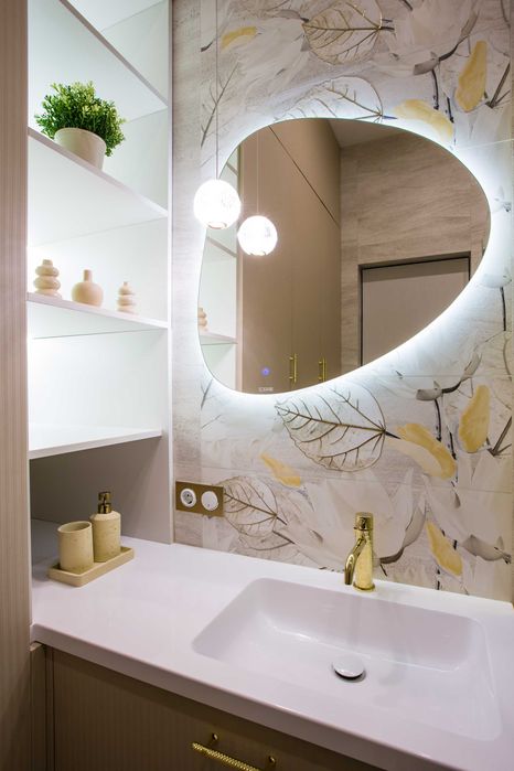 ТОП-ЛОКАЦІЯ!!!  10 хвилин пішки до центру та липової алеї.