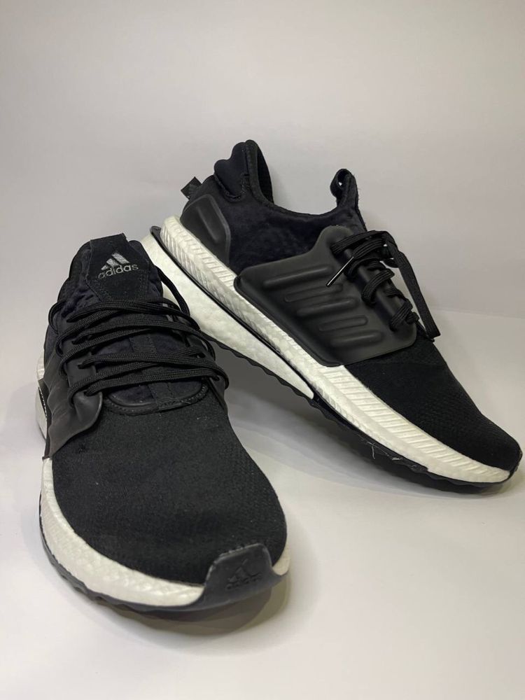 Кросівки Оригінал Adidas ULTRABOOST 22 / розмір 45