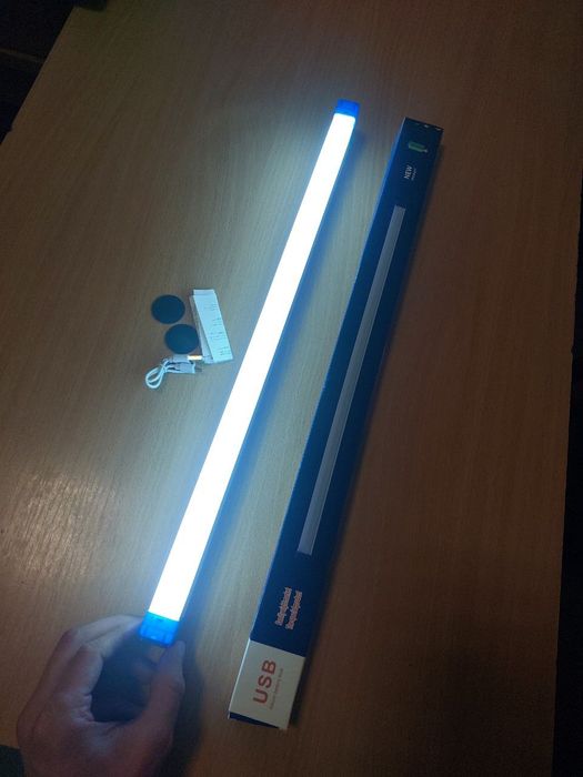 Світильник накладний LED акумуляторний 52см