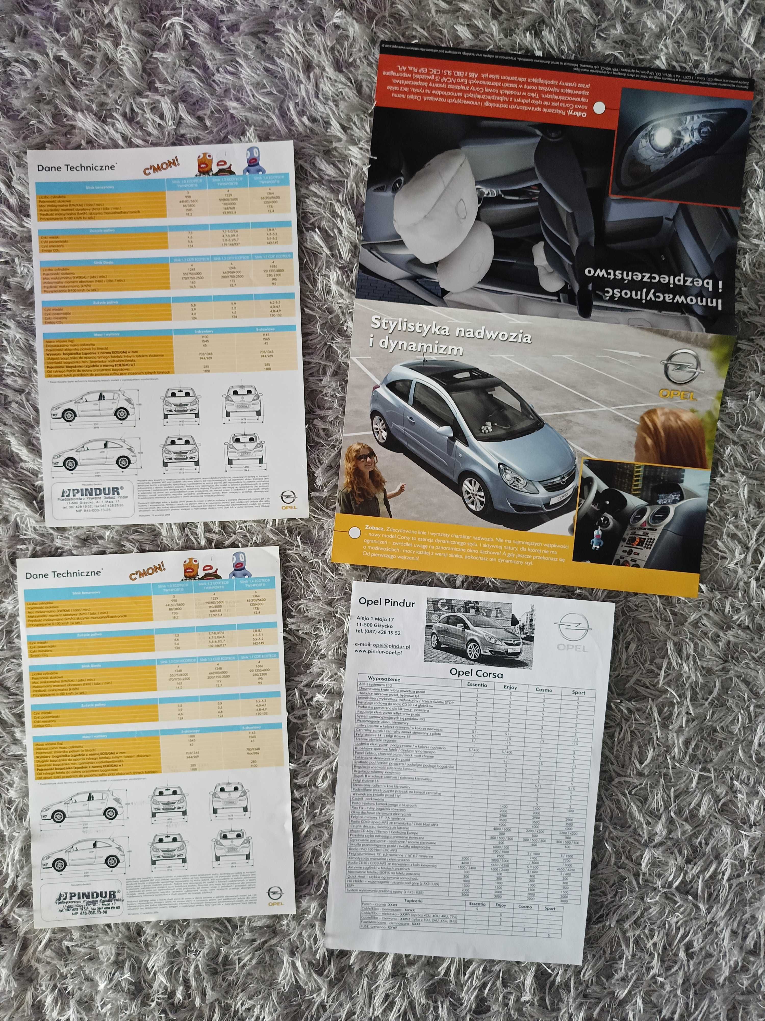 Prospekty reklamowe i foldery motoryzacyjne marki Opel