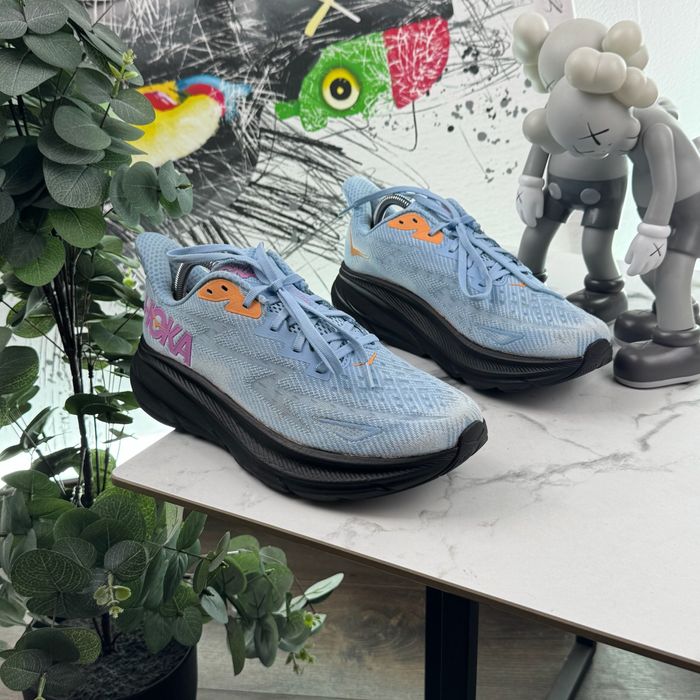 Кросівки Hoka Clifton 9 42.5 розмір Е5719