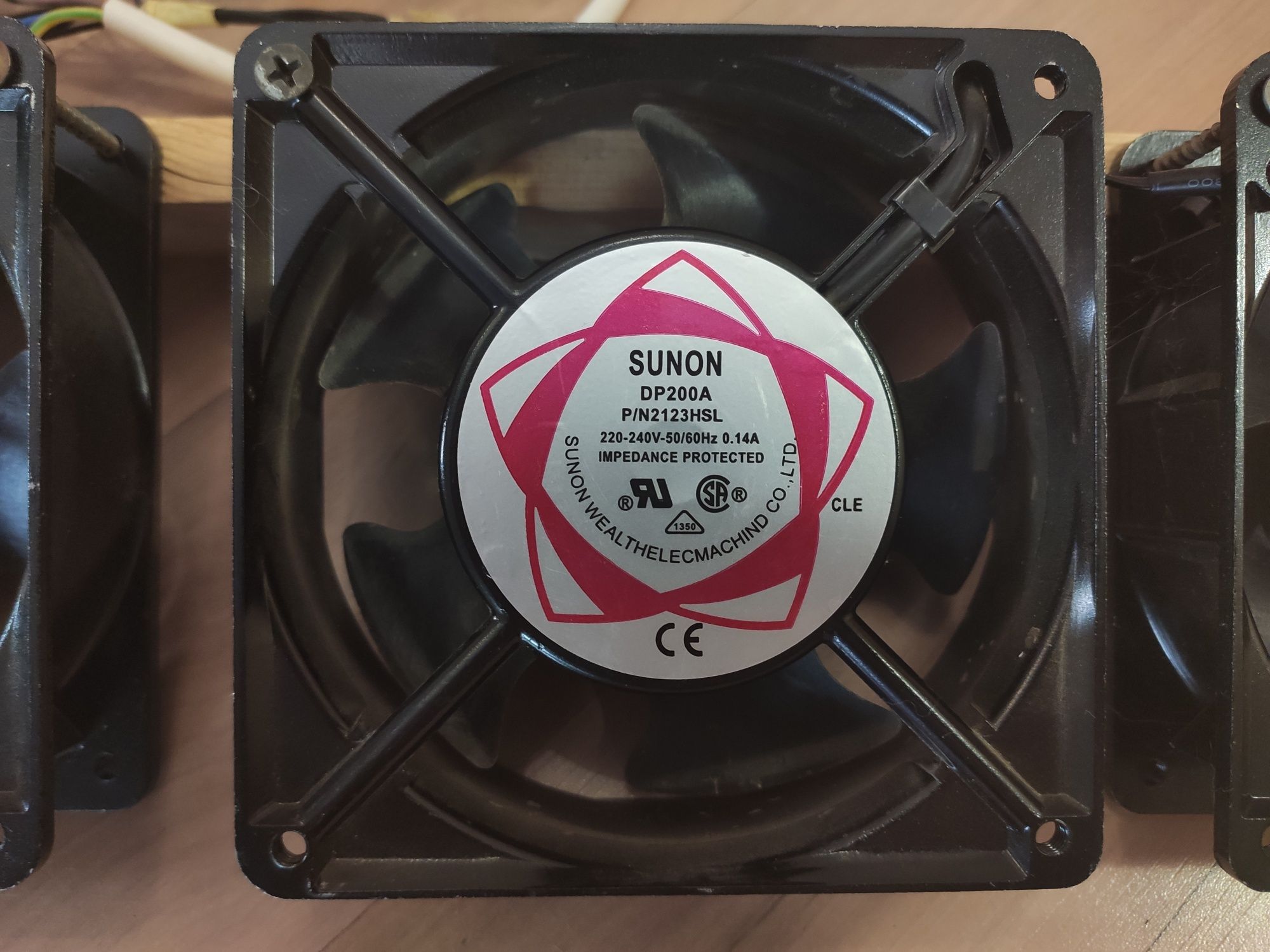 Куллеры SUNON DP200А 120х120х38мм AC 220V