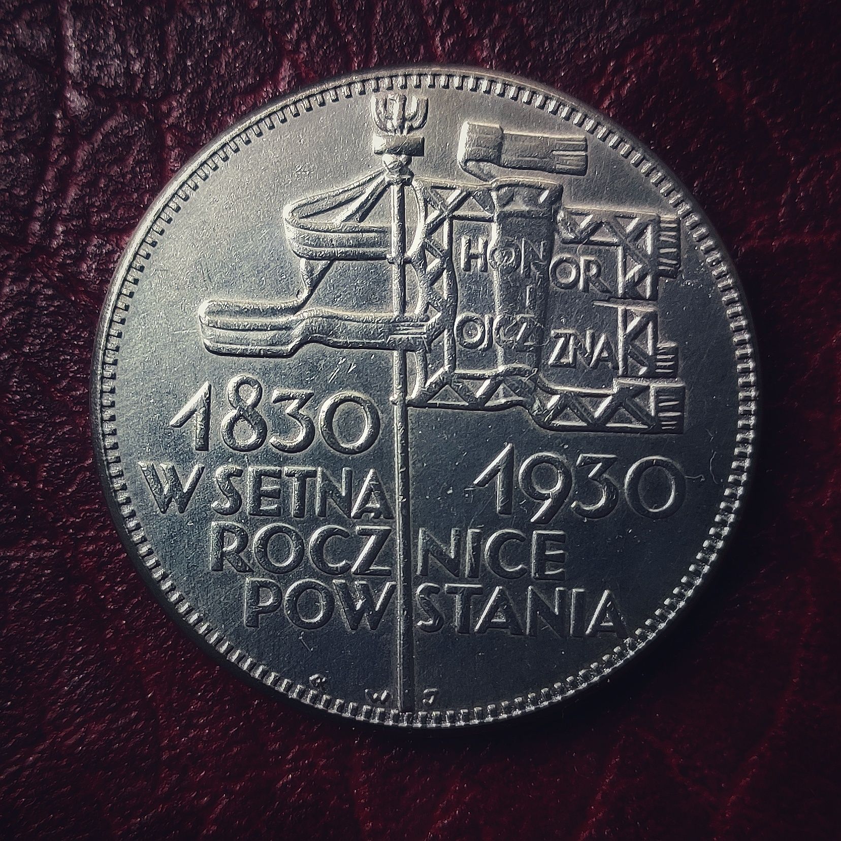 Srebrne przedwojenne 5zł z 1930 roku - Sztandar