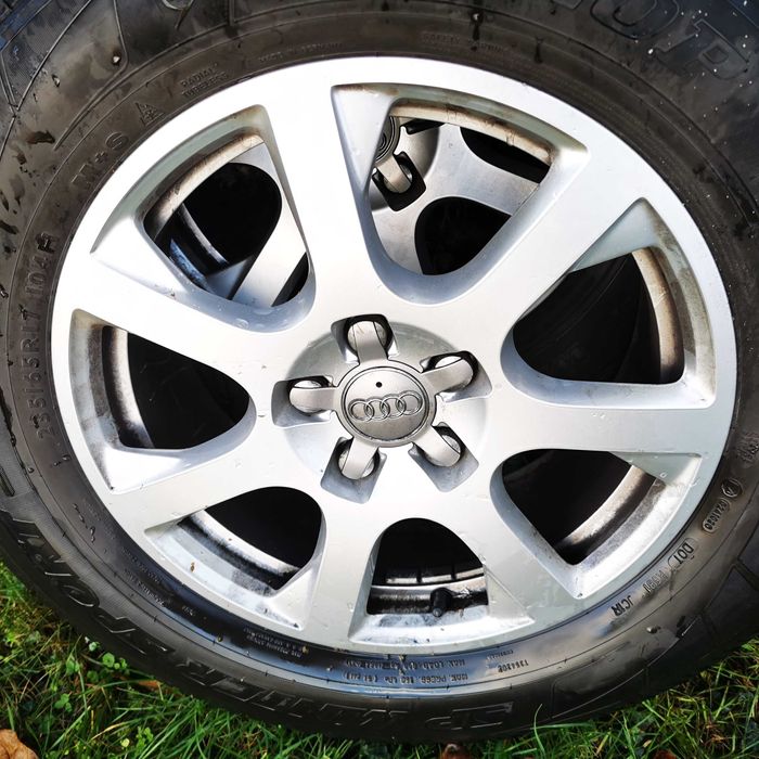 Sprzedam felgi aluminiowe plus opony zimowe 23555/17