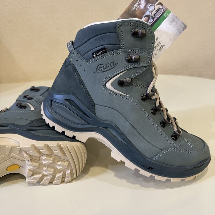 LOWA. Жіночі черевики Треккінг Оригінал. Gore - tex. Р. 37.1/2 -41.1/2