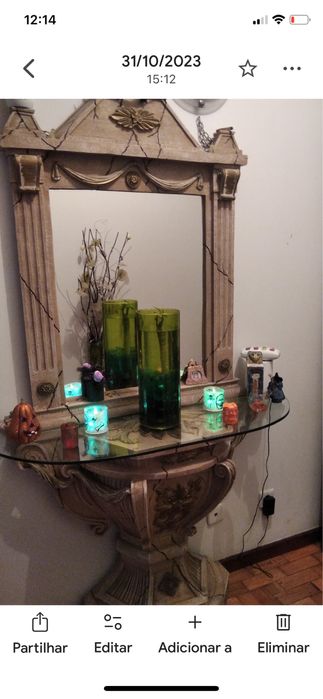 Miovel em pedra trabalhada