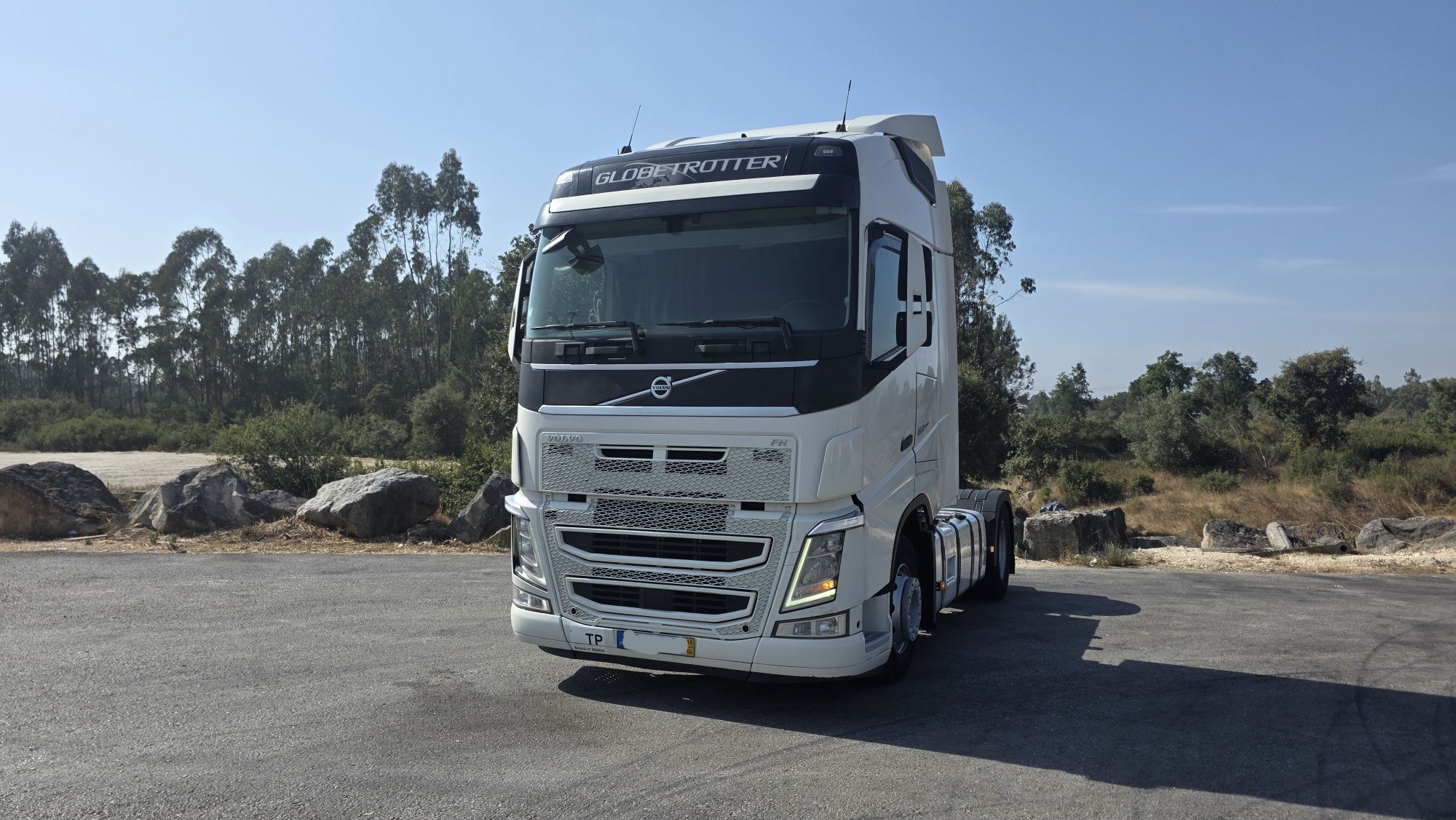 Volvo FH460 com RETARDER 2016