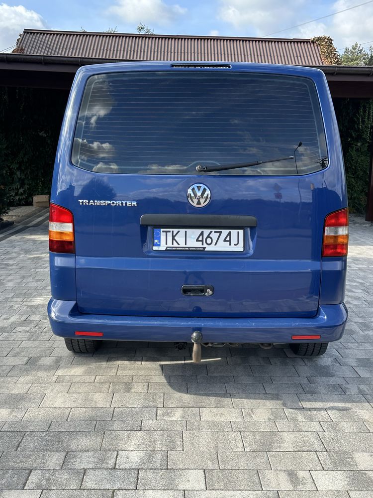 Sprzedam Volkswagen T5 2006 rok .MAX .1,9 TDI