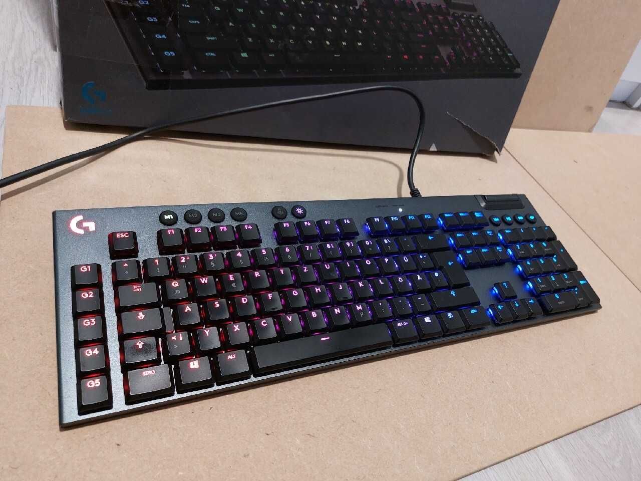 Klawiatura przewodowa Logitech G815 DE jak Nowa