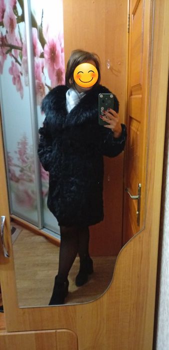 Продам шубу з натурального хутра