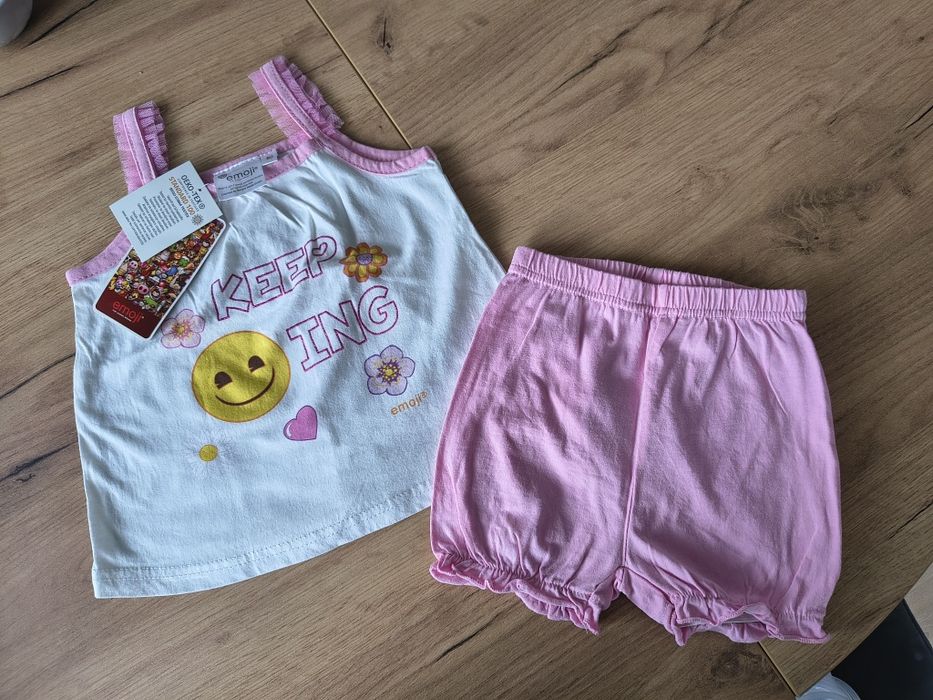 Zestaw komplet na lato bluzeczka spodenki Emoji rozmiar 80