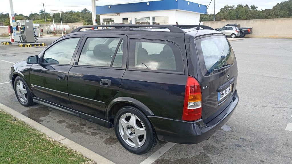 Vendo Opel astra Caravan muito econômica e conservada