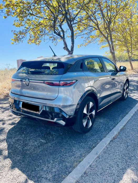 MEGANE E-TECH EV60