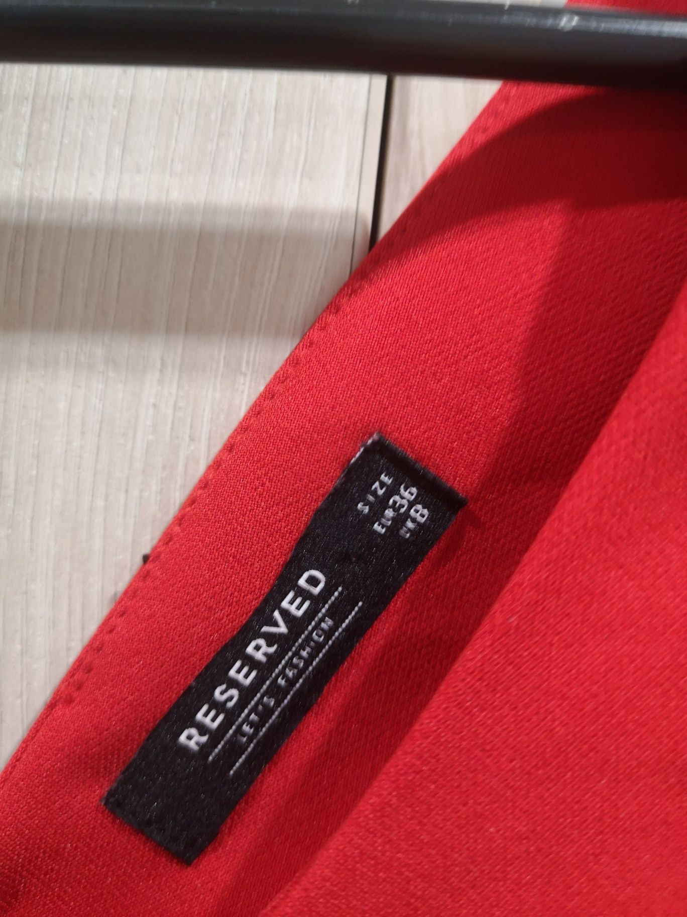 Sukienka Reserved S 36 czerwona