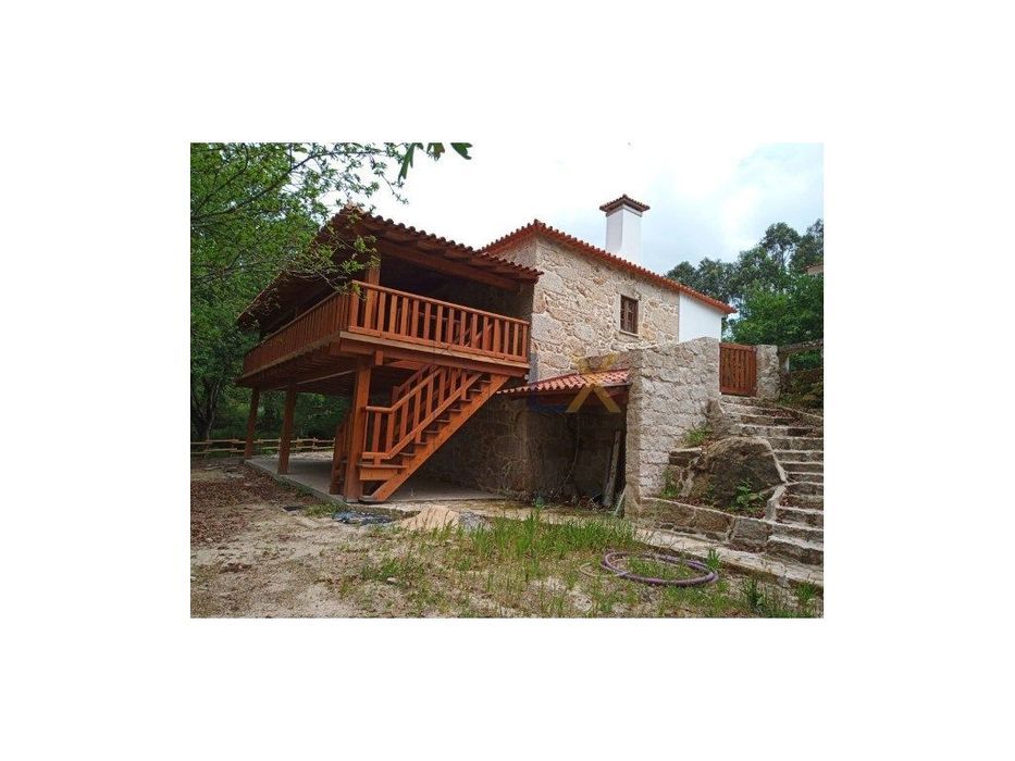 Moradia T2 totalmente recuperada em Sever do Vouga, vendida mobilad...