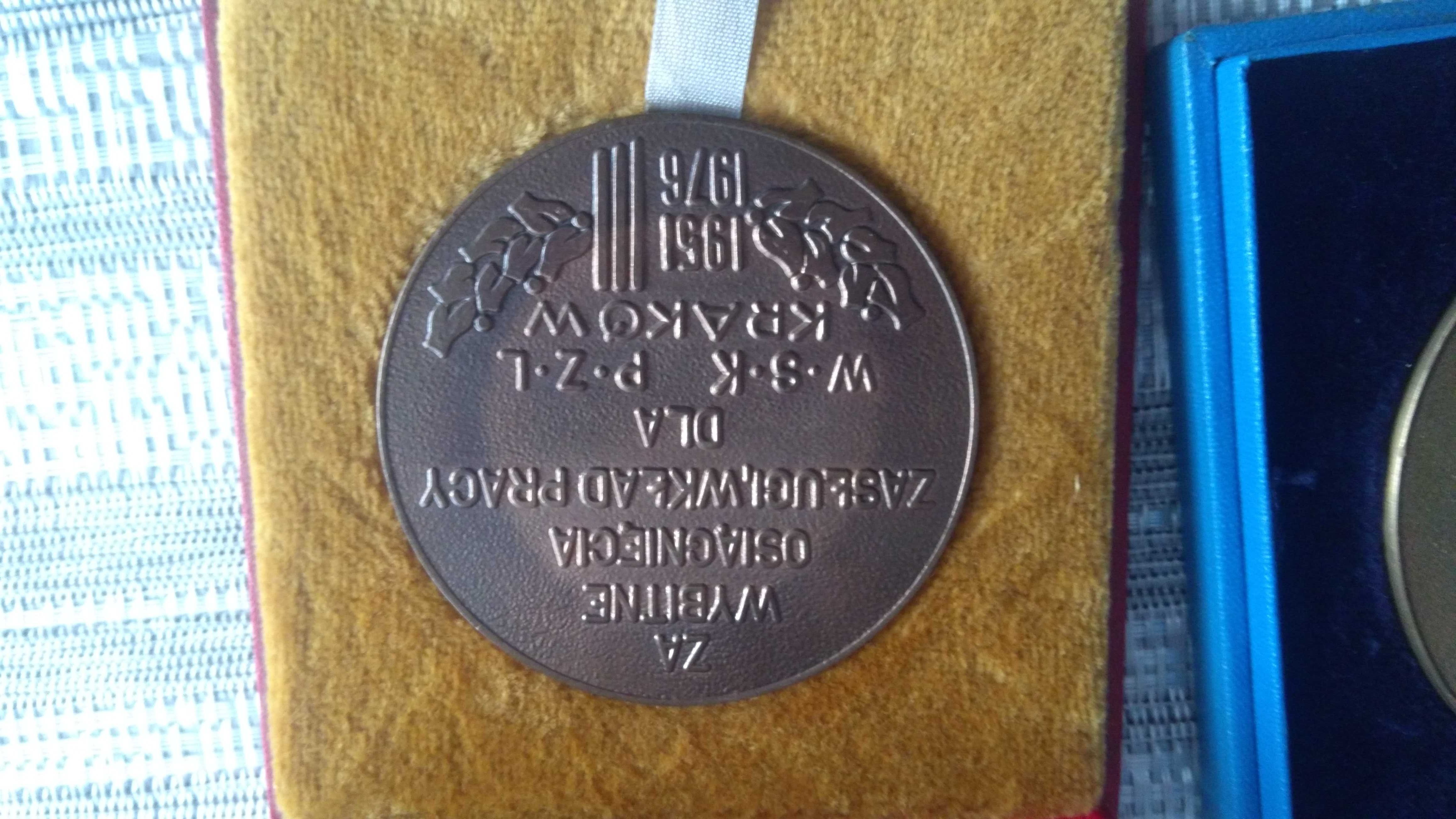 medale PZL WSK Kraków w oryginalnych  pudełkach