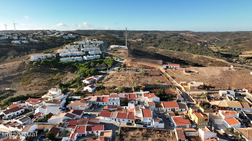 Loteamento Aprovado para 17 Moradias T3 – Budens, Algarve
