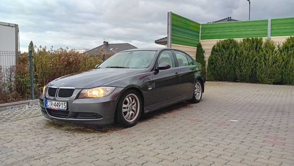 BMW e90 2.0 320i Benzyna Skóry Grzane Fotele