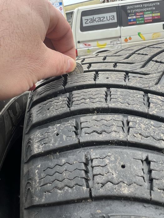 Продам резину R-19 в хорошем состоянии