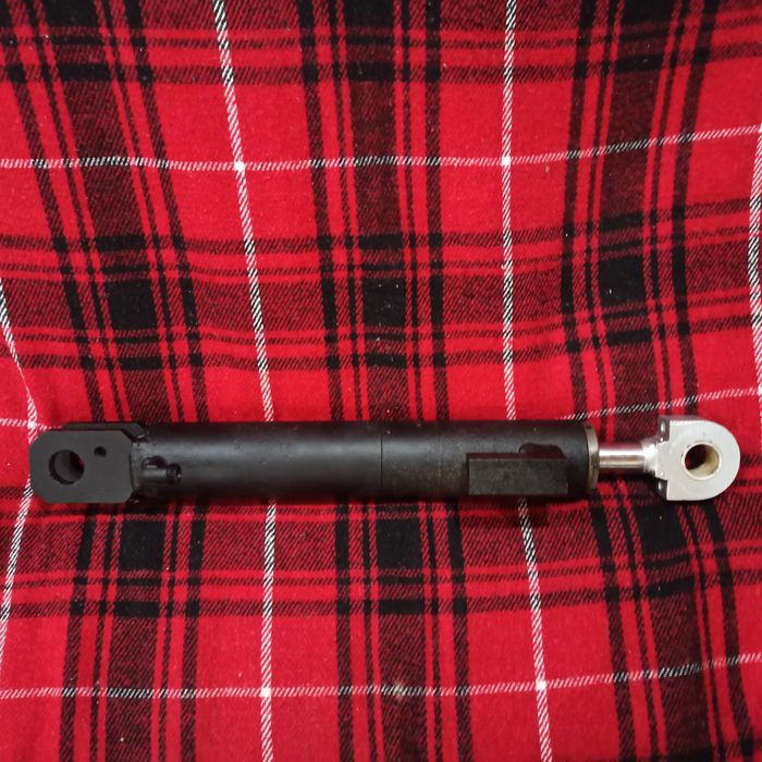 Гідравлічний циліндр2