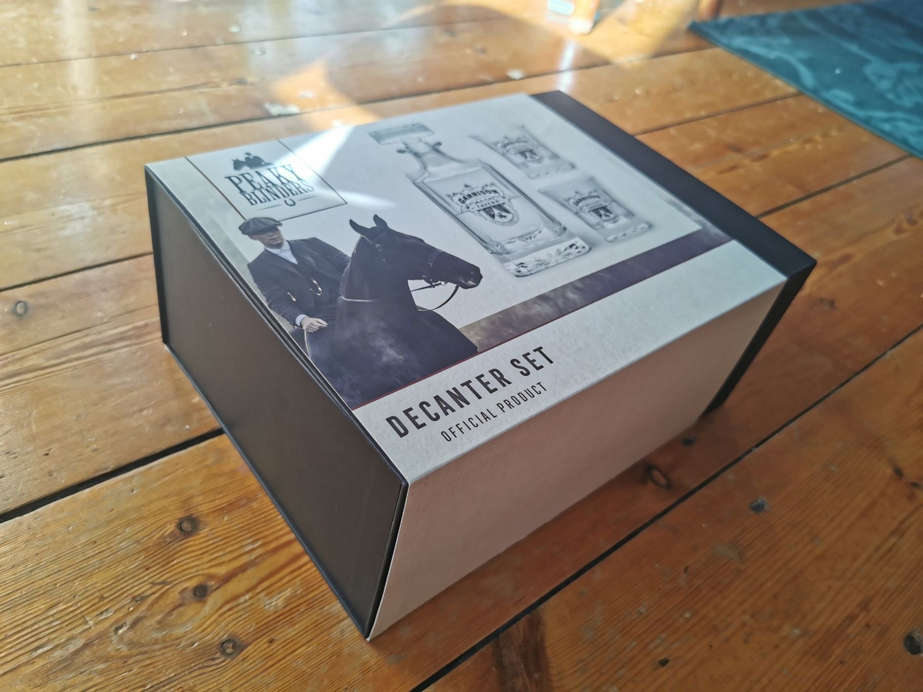 PEAKY BLINDERS zestaw do whisky karafka i dwie szklanki Garrison