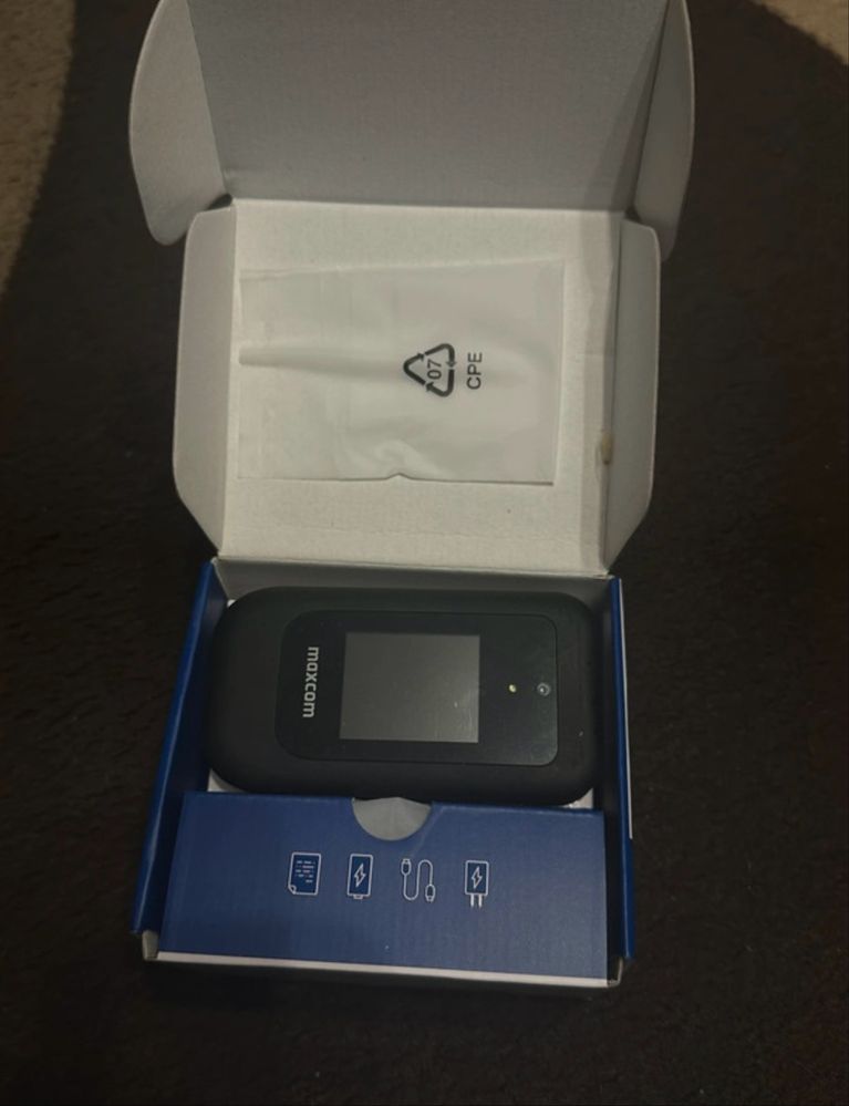 telefon maxcom MM827