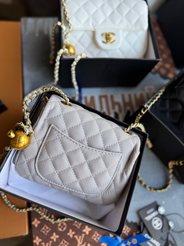 Сумка жіноча Chanel шанель чорна біла сіра шкіряна сумочка женская
