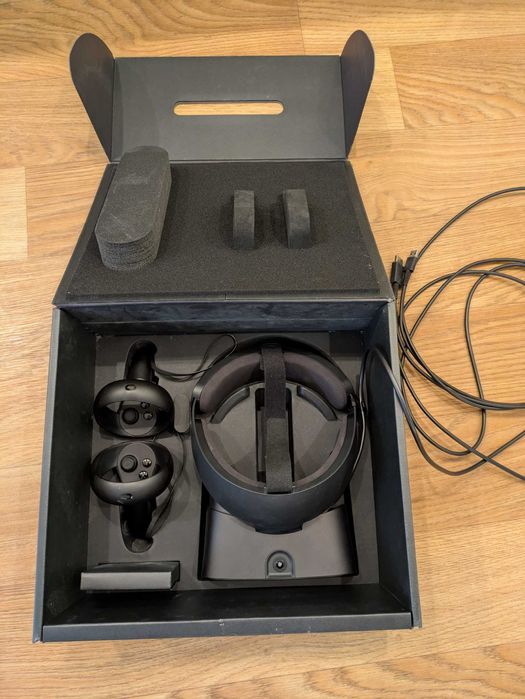 Окуляри віртуалььної реальності VR Oculus Rift S