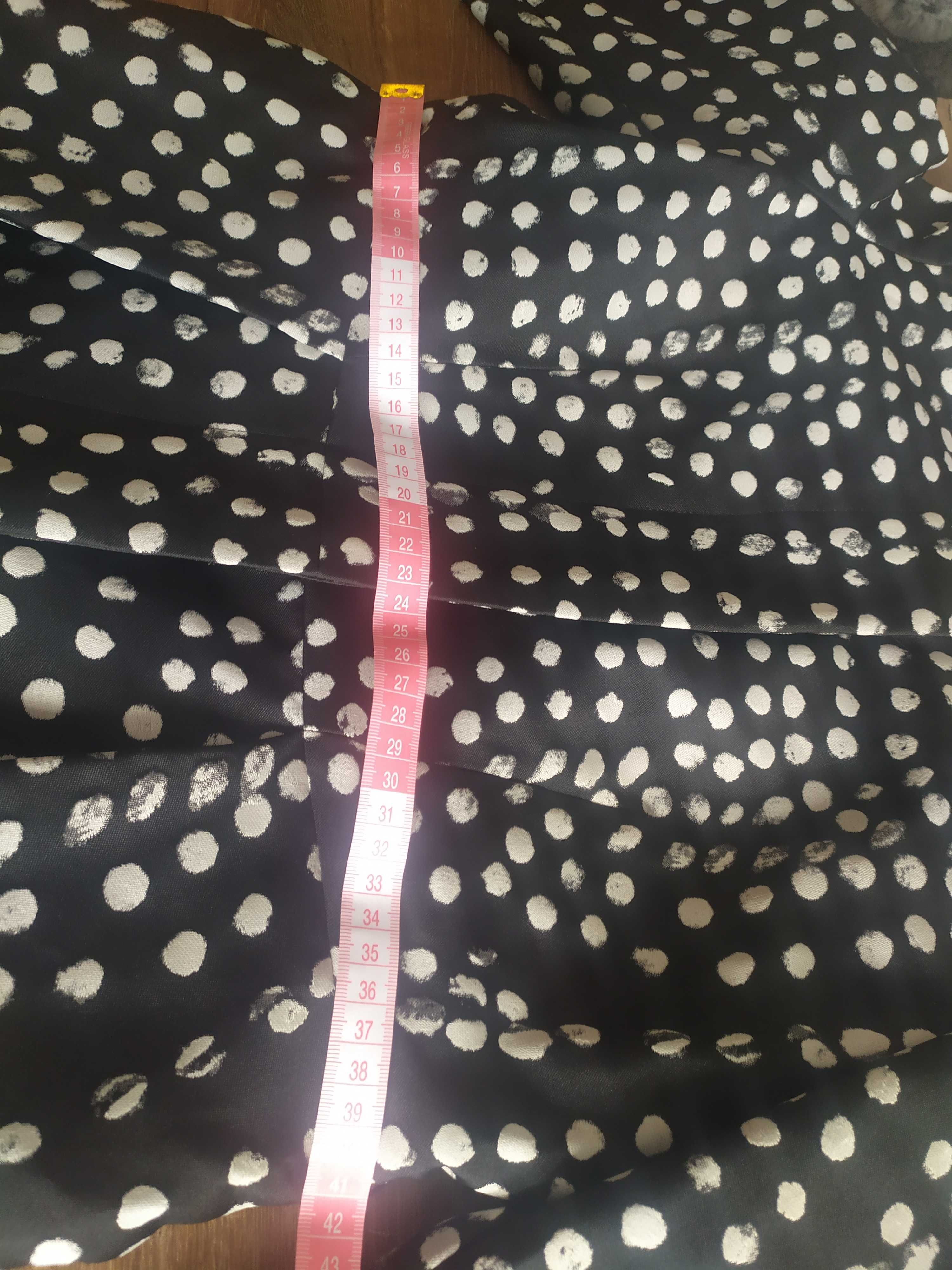 Elegancki płaszcz Max Mara 38 M czarny białe grochy kropki jesienny