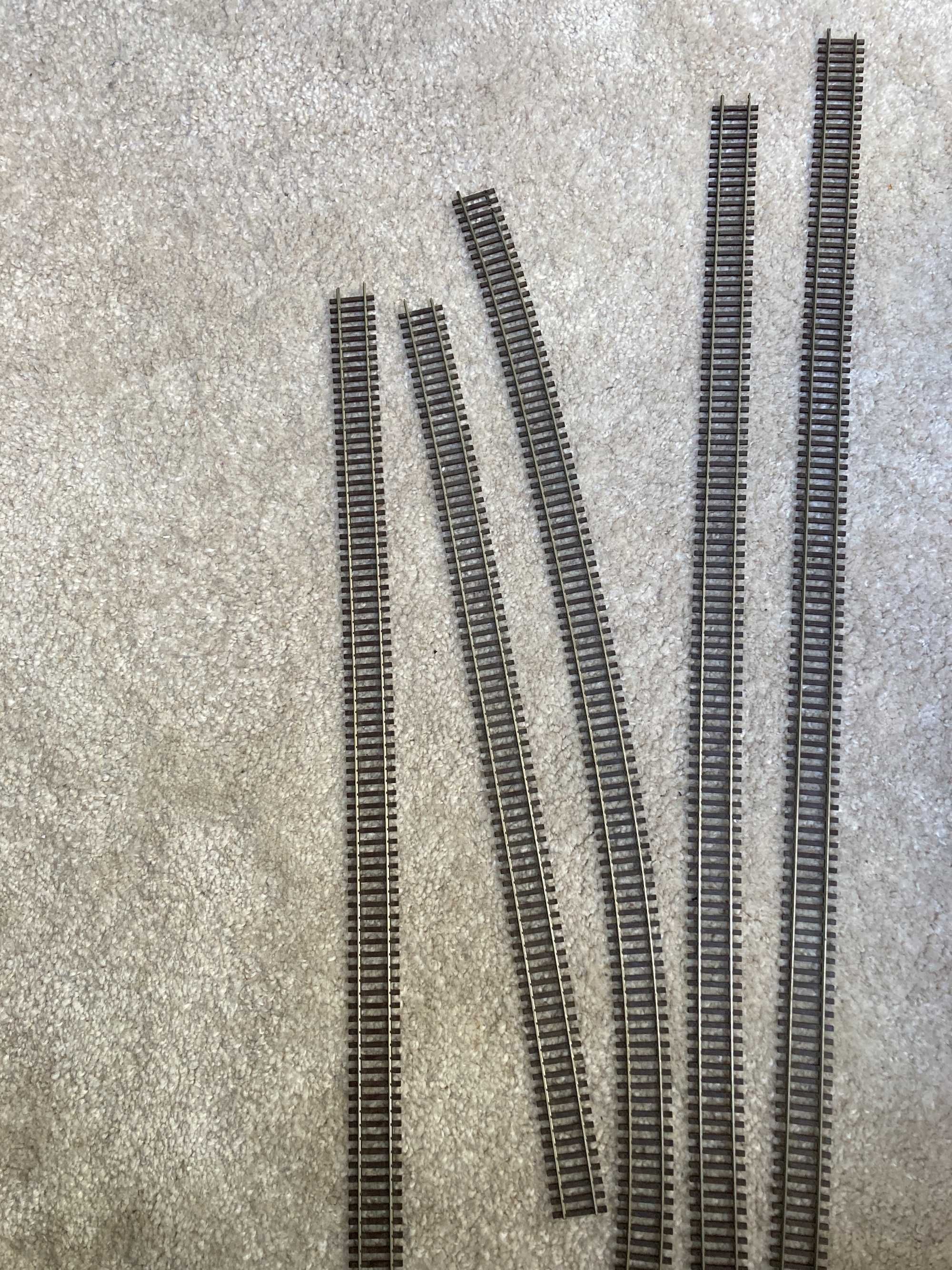 Modelismo ferroviário - Linhas e Sets Roco HO